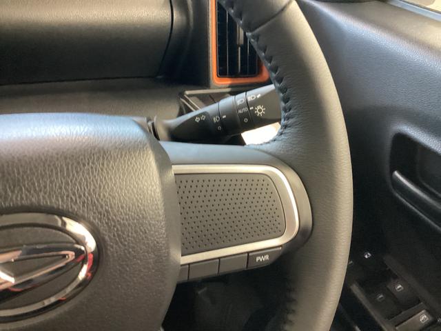 タントファンクロスターボ衝突被害軽減ブレーキ　横滑り防止装置　オートハイビーム　アイドリングストップ　ステアリングスイッチ　オートライト　キーフリーシステム　オートエアコン（岐阜県）の中古車