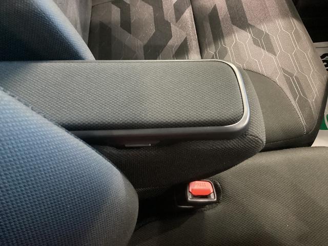 タントファンクロスターボ衝突被害軽減ブレーキ　横滑り防止装置　オートハイビーム　アイドリングストップ　ステアリングスイッチ　オートライト　キーフリーシステム　オートエアコン（岐阜県）の中古車