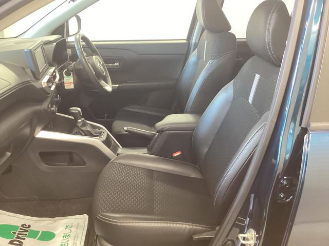 ロッキープレミアム衝突被害軽減ブレーキ 横滑り防止装置 4WD オートハイビーム アイドリングストップ ステアリングスイッチ オートライト キーフリーシステム ナビ ドラレコ ETC パノラマカメラ マット バイザー(岐阜県)の中古車