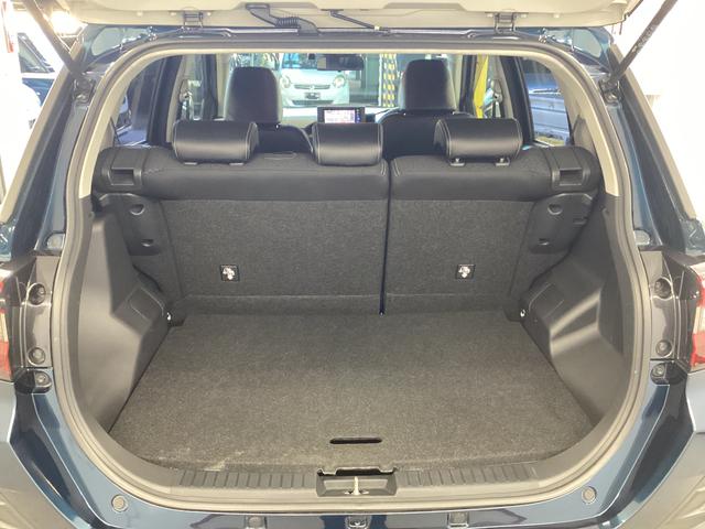 ロッキープレミアム衝突被害軽減ブレーキ 横滑り防止装置 4WD オートハイビーム アイドリングストップ ステアリングスイッチ オートライト キーフリーシステム ナビ ドラレコ ETC パノラマカメラ マット バイザー(岐阜県)の中古車