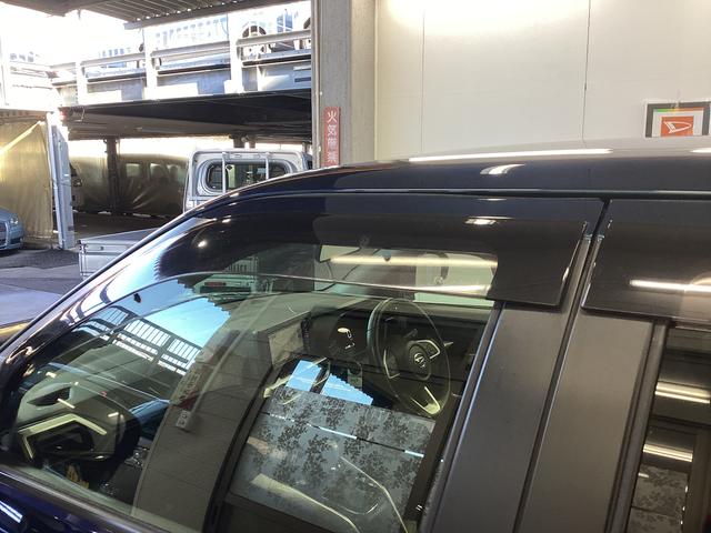 ロッキープレミアム衝突被害軽減ブレーキ 横滑り防止装置 4WD オートハイビーム アイドリングストップ ステアリングスイッチ オートライト キーフリーシステム ナビ ドラレコ ETC パノラマカメラ マット バイザー(岐阜県)の中古車