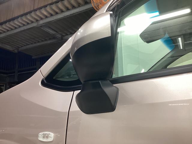 ムーヴＸリミテッドII　ＳＡIII衝突被害軽減ブレーキ　横滑り防止装置　オートハイビーム　アイドリングストップ　ステアリングスイッチ　オートライト　キーフリーシステム　オートエアコン　バックカメラ　マット　バイザー（岐阜県）の中古車