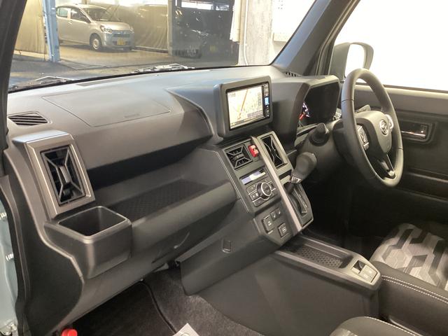 タフトＧターボ　クロムベンチャー衝突被害軽減ブレーキ　横滑り防止装置　オートハイビーム　アイドリングストップ　ステアリングスイッチ　オートライト　キーフリーシステム　オートエアコン　ナビ　ドラレコ　パノラマカメラ　ＥＴＣ　マット（岐阜県）の中古車