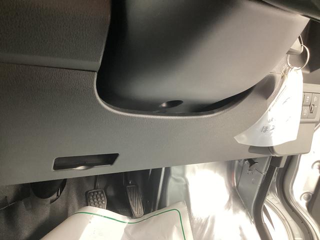 ハイゼットカーゴＤＸ衝突被害軽減ブレーキ　横滑り防止装置　４ＷＤ　ＣＶＴ　エアコン　パワステ　ラジオ　オートハイビーム　アイドリングストップ　オートライト（岐阜県）の中古車