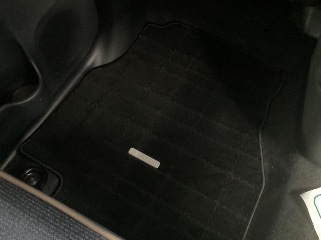 ムーヴキャンバスセオリーG衝突被害軽減ブレーキ 横滑り防止装置 オートハイビーム アイドリングストップ ステアリングスイッチ オートライト キーフリーシステム オートエアコン パノラマカメラ マット バイザー(岐阜県)の中古車