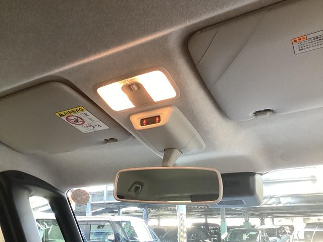 ムーヴキャンバスセオリーG衝突被害軽減ブレーキ 横滑り防止装置 オートハイビーム アイドリングストップ ステアリングスイッチ オートライト キーフリーシステム オートエアコン パノラマカメラ マット バイザー(岐阜県)の中古車