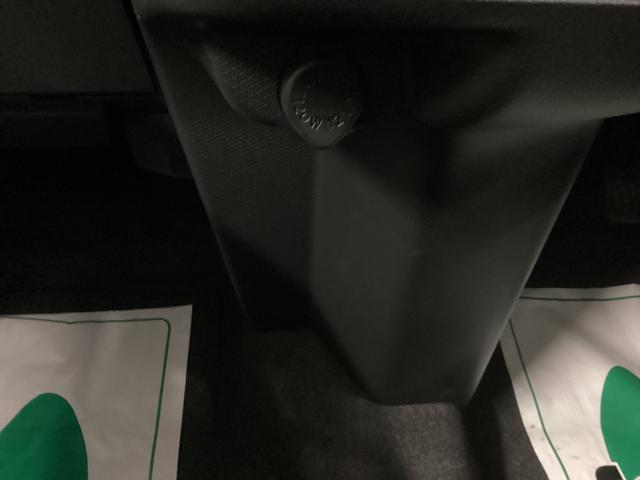 タントカスタムX衝突被害軽減ブレーキ 横滑り防止装置 オートハイビーム アイドリングストップ ステアリングスイッチ オートライト キーフリーシステム オートエアコン ディスプレイオーディオ バックカメラ(岐阜県)の中古車