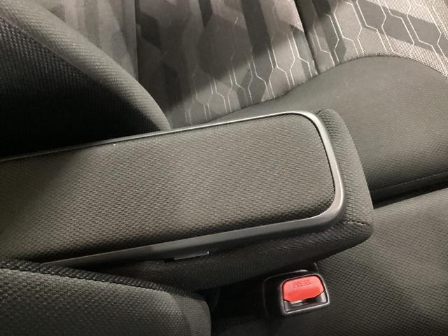 タントファンクロスターボ衝突被害軽減ブレーキ 横滑り防止装置 オートハイビーム アイドリングストップ ステアリングスイッチ オートライト キーフリーシステム オートエアコン ディスプレイオーディオ バックカメラ ETC(岐阜県)の中古車