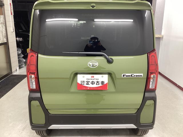 タントファンクロスターボ衝突被害軽減ブレーキ 横滑り防止装置 オートハイビーム アイドリングストップ ステアリングスイッチ オートライト キーフリーシステム オートエアコン ディスプレイオーディオ バックカメラ(岐阜県)の中古車