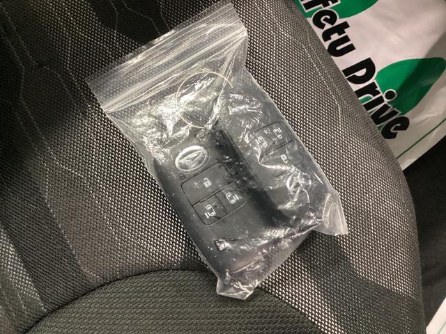 タントファンクロスターボ衝突被害軽減ブレーキ 横滑り防止装置 オートハイビーム アイドリングストップ ステアリングスイッチ オートライト キーフリーシステム オートエアコン ディスプレイオーディオ バックカメラ(岐阜県)の中古車