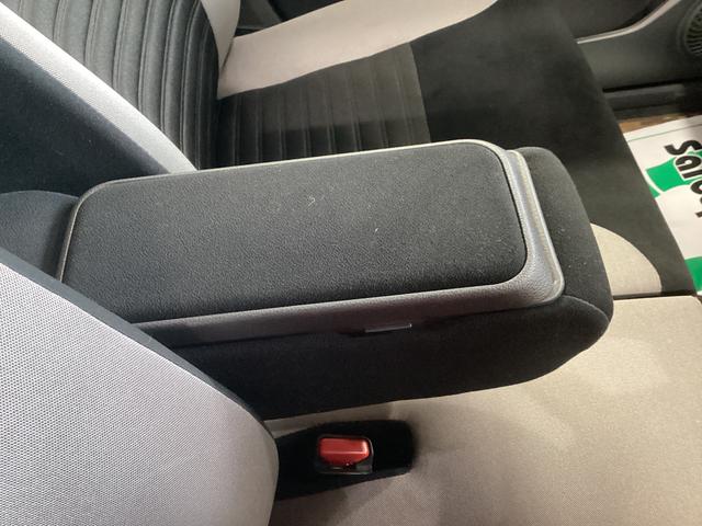 キャストアクティバＧ　リミテッド　ＳＡIII衝突被害軽減ブレーキ　横滑り防止装置　オートハイビーム　アイドリングストップ　ステアリングスイッチ　オートライト　キーフリーシステム　オートエアコン　ナビ　ドラレコ　パノラマカメラ　マット　バイザー（岐阜県）の中古車