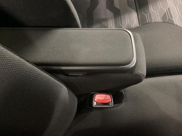 タントファンクロスターボ衝突被害軽減ブレーキ　横滑り防止装置　４ＷＤ　オートハイビーム　アイドリングストップ　ステアリングスイッチ　オートライト　キーフリー　オートエアコン　ナビ　ドラレコ　パノラマカメラ　ＥＴＣ　マット（岐阜県）の中古車