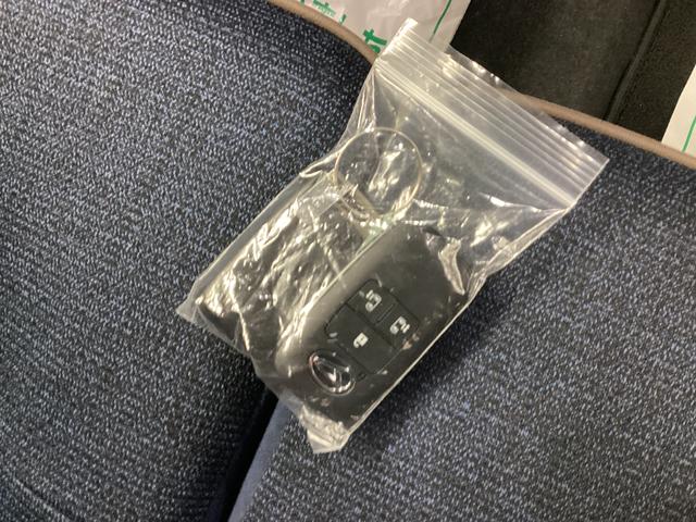 ムーヴキャンバスセオリーＧ衝突被害軽減ブレーキ　横滑り防止装置　４ＷＤ　オートハイビーム　アイドリングストップ　ステアリングスイッチ　オートライト　キーフリーシステム　オートエアコン　パノラマカメラ　マット（岐阜県）の中古車