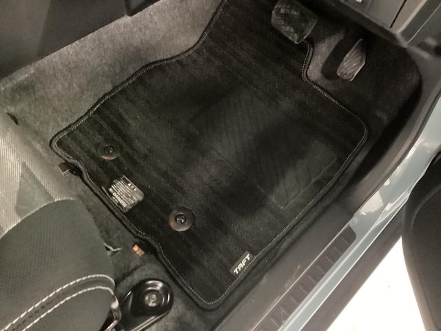 タフトＧ　クロムベンチャー衝突被害軽減ブレーキ　横滑り防止装置　オートハイビーム　アイドリングストップ　ステアリングスイッチ　オートライト　キーフリーシステム　オートエアコン　ナビ　ドラレコ　パノラマカメラ　マット　バイザー（岐阜県）の中古車