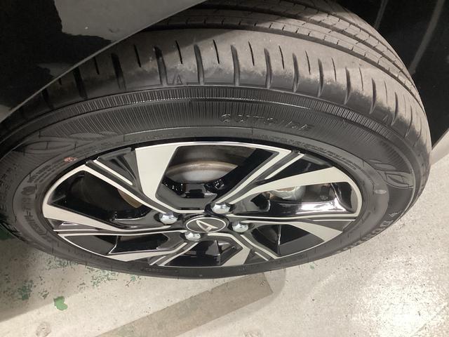 タントカスタムＸ衝突被害軽減ブレーキ　横滑り防止装置　オートハイビーム　アイドリングストップ　ステアリングスイッチ　オートライト　キーフリーシステム　オートエアコン　パノラマカメラ　マット　バイザー（岐阜県）の中古車