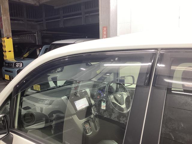 ムーヴカスタム　Ｘ　ＳＡ衝突被害軽減ブレーキ　横滑り防止装置　アイドリングストップ　オートライト　キーフリーシステム　オートエアコン　ＬＥＤヘッドライト　ナビ　バックカメラ　マット　バイザー（岐阜県）の中古車