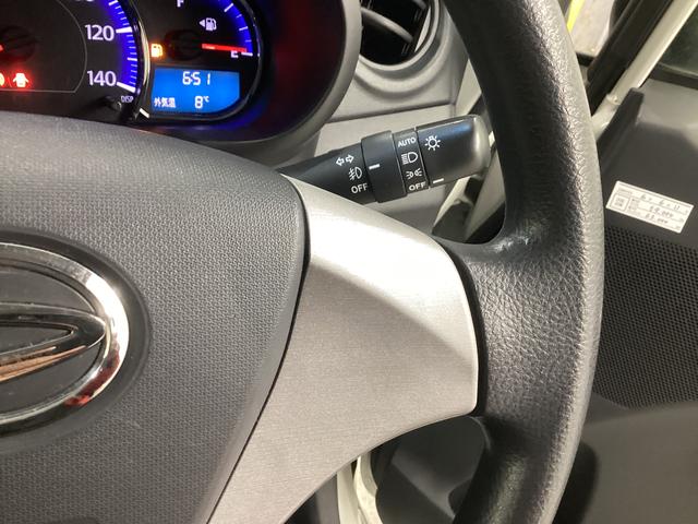 ムーヴカスタム　Ｘ　ＳＡ衝突被害軽減ブレーキ　横滑り防止装置　アイドリングストップ　オートライト　キーフリーシステム　オートエアコン　ＬＥＤヘッドライト　ナビ　バックカメラ　マット　バイザー（岐阜県）の中古車