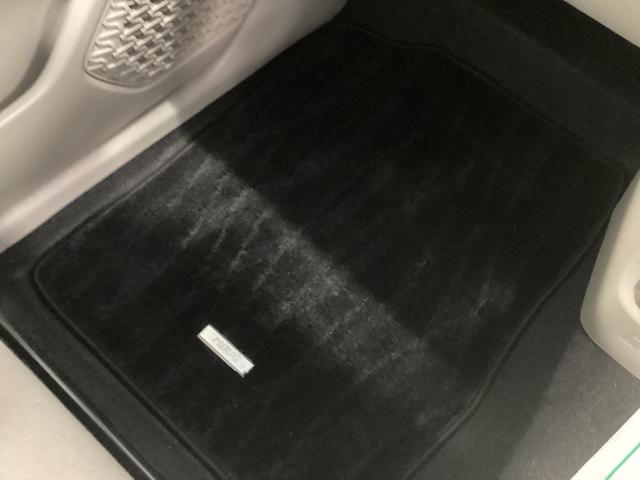 ムーヴXターボ SA衝突被害軽減ブレーキ 横滑り防止装置 アイドリングストップ ステアリングスイッチ オートライト キーフリーシステム オートエアコン ナビ バックカメラ マット バイザー(岐阜県)の中古車