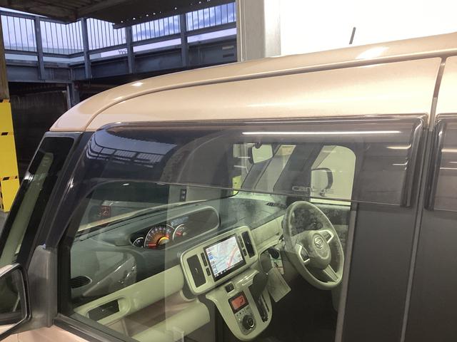 ムーヴキャンバスＧメイクアップ　ＳＡII衝突被害軽減ブレーキ　横滑り防止装置　アイドリングストップ　ステアリングスイッチ　オートライト　キーフリーシステム　オートエアコン　ナビ　ドラレコ　パノラマカメラ　ＥＴＣ　マット　バイザー（岐阜県）の中古車