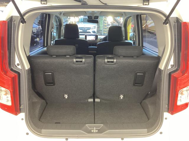 ムーヴＸリミテッド　ＳＡIII衝突被害軽減ブレーキ　横滑り防止装置　オートハイビーム　アイドリングストップ　ステアリングスイッチ　オートライト　キーフリーシステム　オートエアコン　ナビ　バックカメラ　ＥＴＣ　マット　バイザー（岐阜県）の中古車