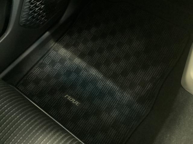 ムーヴＸリミテッド　ＳＡIII衝突被害軽減ブレーキ　横滑り防止装置　オートハイビーム　アイドリングストップ　ステアリングスイッチ　オートライト　キーフリーシステム　オートエアコン　ナビ　バックカメラ　ＥＴＣ　マット　バイザー（岐阜県）の中古車