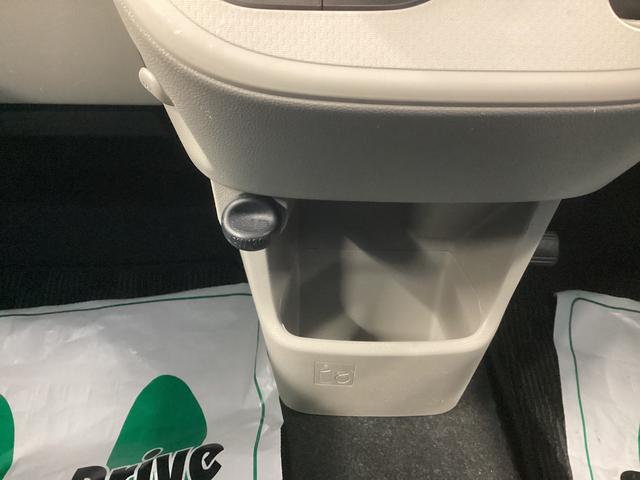 ムーヴＸリミテッド　ＳＡIII衝突被害軽減ブレーキ　横滑り防止装置　オートハイビーム　アイドリングストップ　ステアリングスイッチ　オートライト　キーフリーシステム　オートエアコン　ナビ　バックカメラ　ＥＴＣ　マット　バイザー（岐阜県）の中古車