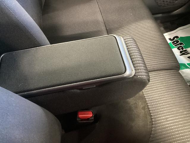 ムーヴＸリミテッド　ＳＡIII衝突被害軽減ブレーキ　横滑り防止装置　オートハイビーム　アイドリングストップ　ステアリングスイッチ　オートライト　キーフリーシステム　オートエアコン　ナビ　バックカメラ　ＥＴＣ　マット　バイザー（岐阜県）の中古車