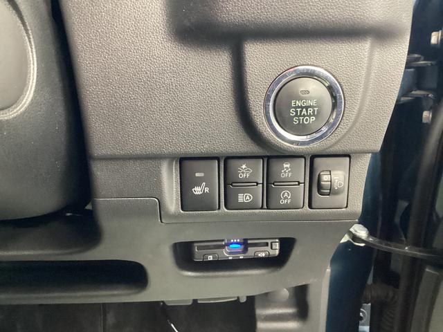 ムーヴカスタム　ＸリミテッドII　ＳＡIII衝突被害軽減ブレーキ　横滑り防止装置　オートハイビーム　アイドリングストップ　ステアリングスイッチ　オートライト　キーフリー　オートエアコン　ナビ　ドラレコ　パノラマカメラ　ＥＴＣ　マット　バイザー（岐阜県）の中古車