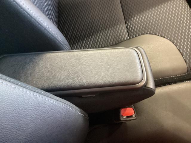 タントカスタムＸ衝突被害軽減ブレーキ　横滑り防止装置　オートハイビーム　アイドリングストップ　ステアリングスイッチ　オートライト　キーフリーシステム　オートエアコン　ディスプレイオーディオ　バックカメラ（岐阜県）の中古車