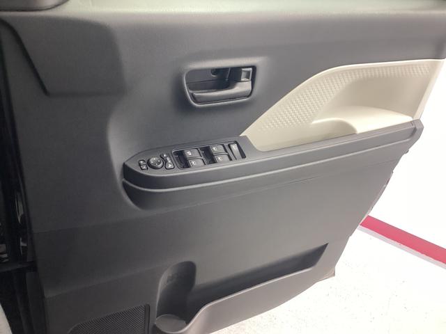 タントＸ衝突被害軽減ブレーキ　横滑り防止装置　オートハイビーム　アイドリングストップ　ステアリングスイッチ　オートライト　キーフリーシステム　オートエアコン　バックカメラ（岐阜県）の中古車