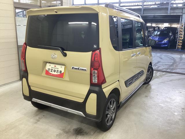 タントファンクロス衝突被害軽減ブレーキ　横滑り防止装置　オートハイビーム　アイドリングストップ　ステアリングスイッチ　オートライト　キーフリーシステム　オートエアコン　ナビ　ドラレコ　パノラマカメラ　ＥＴＣ（岐阜県）の中古車