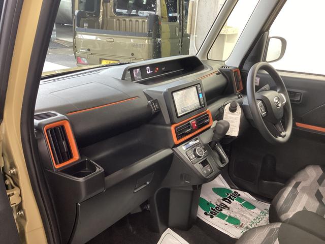 タントファンクロス衝突被害軽減ブレーキ　横滑り防止装置　オートハイビーム　アイドリングストップ　ステアリングスイッチ　オートライト　キーフリーシステム　オートエアコン　ナビ　ドラレコ　パノラマカメラ　ＥＴＣ（岐阜県）の中古車