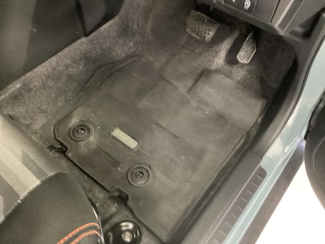 タフトＧ衝突被害軽減ブレーキ　横滑り防止装置　オートハイビーム　アイドリングストップ　ステアリングスイッチ　オートライト　キーフリーシステム　オートエアコン　ナビ　バックカメラ　マット　バイザー（岐阜県）の中古車