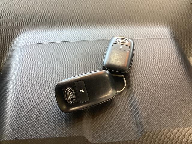 タフトＧ衝突被害軽減ブレーキ　横滑り防止装置　オートハイビーム　アイドリングストップ　ステアリングスイッチ　オートライト　キーフリーシステム　オートエアコン　ナビ　バックカメラ　マット　バイザー（岐阜県）の中古車