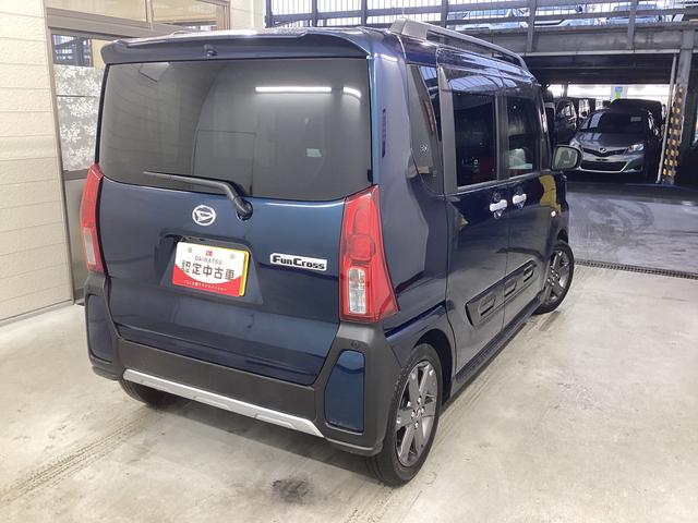 タントファンクロスターボ衝突被害軽減ブレーキ　横滑り防止装置　オートハイビーム　アイドリングストップ　ステアリングスイッチ　オートライト　キーフリー　オートエアコン　ナビ　ドラレコ　パノラマカメラ　ＥＴＣ　マットバイザー（岐阜県）の中古車