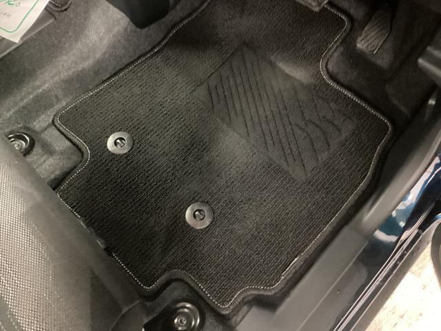 タントファンクロスターボ衝突被害軽減ブレーキ　横滑り防止装置　オートハイビーム　アイドリングストップ　ステアリングスイッチ　オートライト　キーフリー　オートエアコン　ナビ　ドラレコ　パノラマカメラ　ＥＴＣ　マットバイザー（岐阜県）の中古車