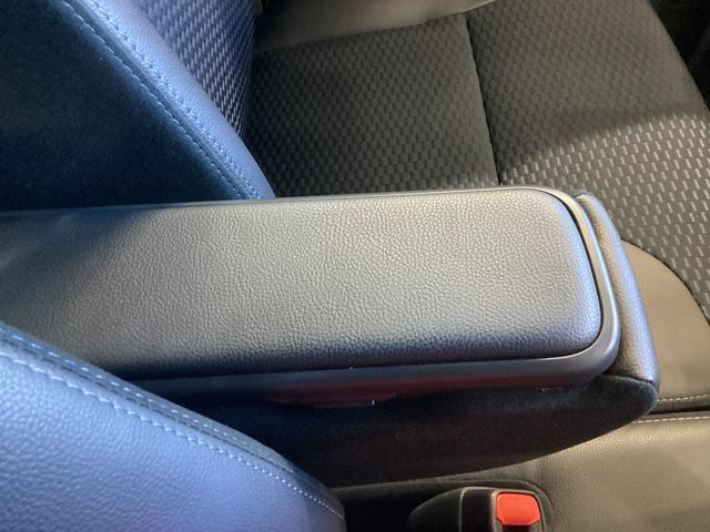 タントカスタムＸ衝突被害軽減ブレーキ　横滑り防止装置　オートハイビーム　アイドリングストップ　ステアリングスイッチ　オートライト　キーフリーシステム　オートエアコン　パノラマカメラ　マット　バイザー（岐阜県）の中古車