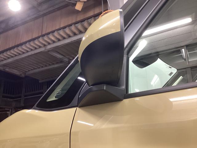 ムーヴＧ衝突被害軽減ブレーキ　横滑り防止装置　オートハイビーム　アイドリングストップ　ステアリングスイッチ　オートライト　キーフリーシステム　オートエアコン　バックカメラ　マット（岐阜県）の中古車