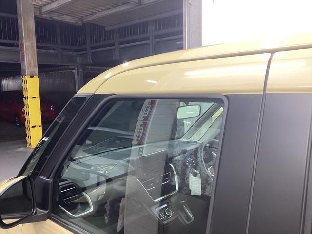 ムーヴＧ衝突被害軽減ブレーキ　横滑り防止装置　オートハイビーム　アイドリングストップ　ステアリングスイッチ　オートライト　キーフリーシステム　オートエアコン　バックカメラ　マット（岐阜県）の中古車