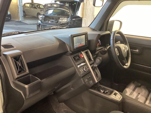 タフトG クロムベンチャー衝突被害軽減ブレーキ 横滑り防止装置 4WD オートハイビーム アイドリングストップ ステアリングスイッチ オートライト キーフリーシステム モニター付きオーディオ パノラマカメラ マット バイザー(岐阜県)の中古車