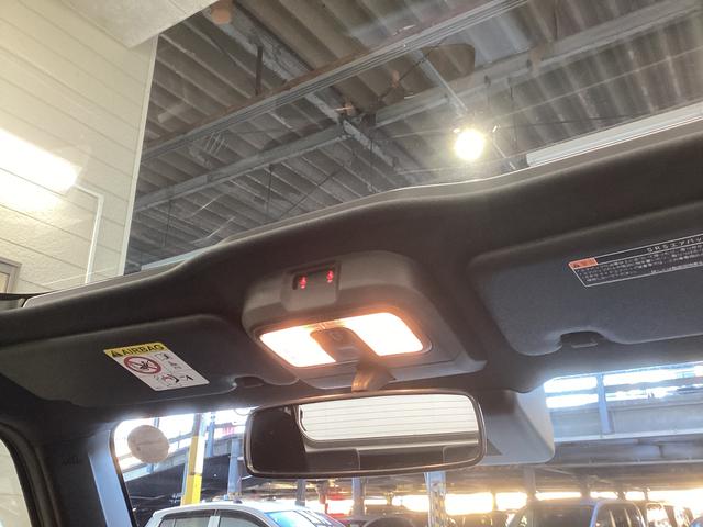 タフトG クロムベンチャー衝突被害軽減ブレーキ 横滑り防止装置 4WD オートハイビーム アイドリングストップ ステアリングスイッチ オートライト キーフリーシステム モニター付きオーディオ パノラマカメラ マット バイザー(岐阜県)の中古車