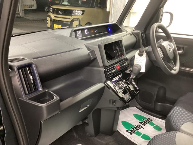 タントカスタムＸ衝突被害軽減ブレーキ　横滑り防止装置　オートハイビーム　アイドリングストップ　ステアリングスイッチ　オートライト　キーフリーシステム　オートエアコン　パノラマカメラ（岐阜県）の中古車