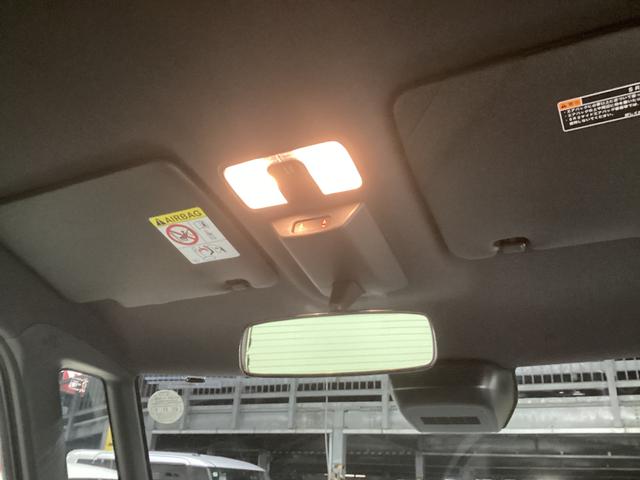 タントカスタムＸ衝突被害軽減ブレーキ　横滑り防止装置　オートハイビーム　アイドリングストップ　ステアリングスイッチ　オートライト　キーフリーシステム　オートエアコン　パノラマカメラ（岐阜県）の中古車