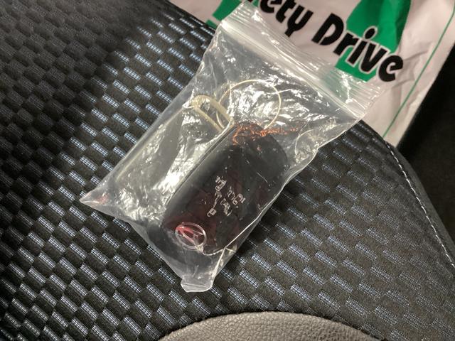 タントカスタムＸ衝突被害軽減ブレーキ　横滑り防止装置　オートハイビーム　アイドリングストップ　ステアリングスイッチ　オートライト　キーフリーシステム　オートエアコン　パノラマカメラ（岐阜県）の中古車