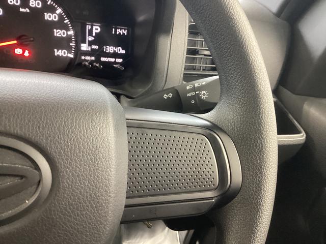 ハイゼットカーゴＤＸ衝突被害軽減ブレーキ　横滑り防止装置　４ＷＤ　ＣＶＴ　エアコン　パワステ　ラジオ　オートハイビーム　アイドリングストップ　オートライト（岐阜県）の中古車