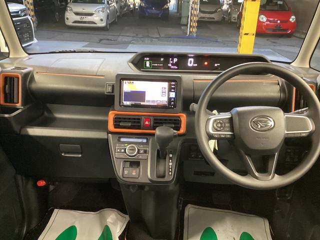 タントファンクロス衝突被害軽減ブレーキ　横滑り防止装置　オートハイビーム　アイドリングストップ　ステアリングスイッチ　オートライト　キーフリーシステム　オートエアコン　ナビ　ドラレコ　パノラマカメラ　ＥＴＣ　マット（岐阜県）の中古車