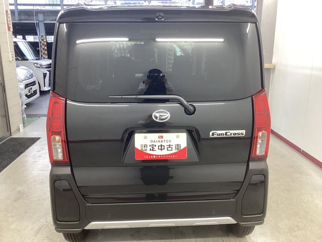 タントファンクロス衝突被害軽減ブレーキ　横滑り防止装置　オートハイビーム　アイドリングストップ　ステアリングスイッチ　オートライト　キーフリーシステム　オートエアコン　パノラマカメラ　マット　バイザー（岐阜県）の中古車