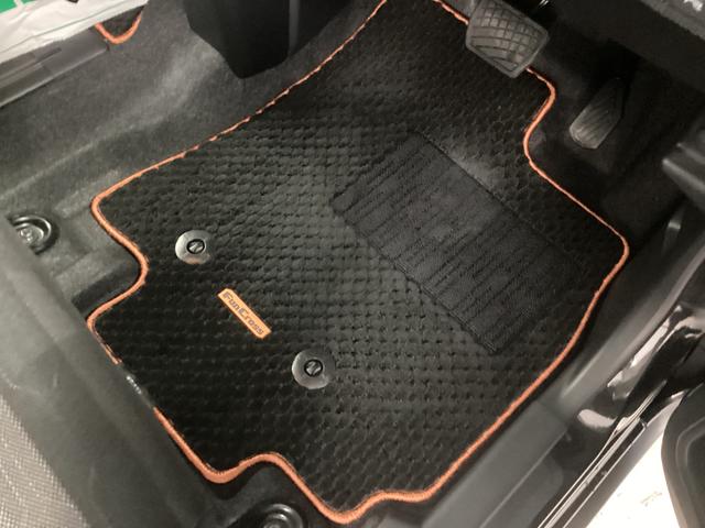 タントファンクロス衝突被害軽減ブレーキ　横滑り防止装置　オートハイビーム　アイドリングストップ　ステアリングスイッチ　オートライト　キーフリーシステム　オートエアコン　パノラマカメラ　マット　バイザー（岐阜県）の中古車