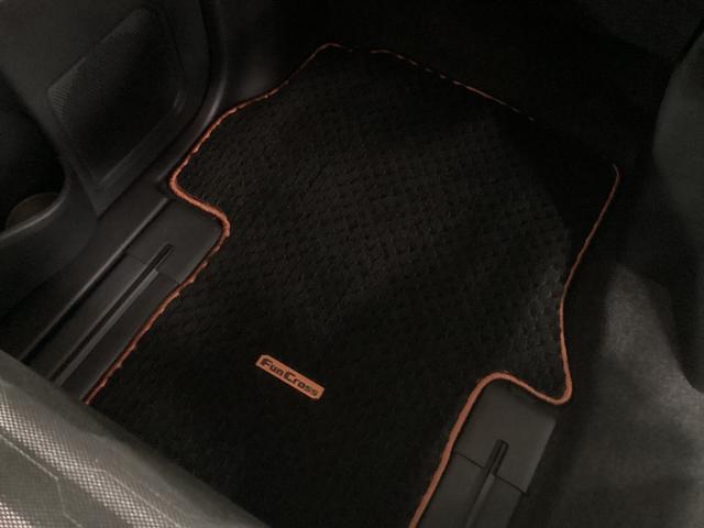 タントファンクロス衝突被害軽減ブレーキ　横滑り防止装置　オートハイビーム　アイドリングストップ　ステアリングスイッチ　オートライト　キーフリーシステム　オートエアコン　パノラマカメラ　マット　バイザー（岐阜県）の中古車