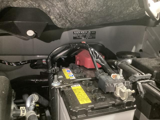 タントカスタムX衝突被害軽減ブレーキ 横滑り防止装置 オートハイビーム アイドリングストップ ステアリングスイッチ オートライト キーフリーシステム オートエアコン パノラマカメラ マット バイザー(岐阜県)の中古車